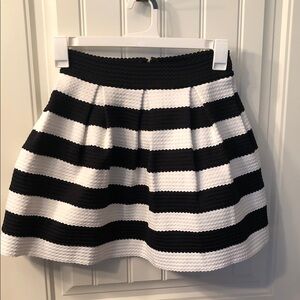 Forever 21 Black & White Striped Skater Skirt